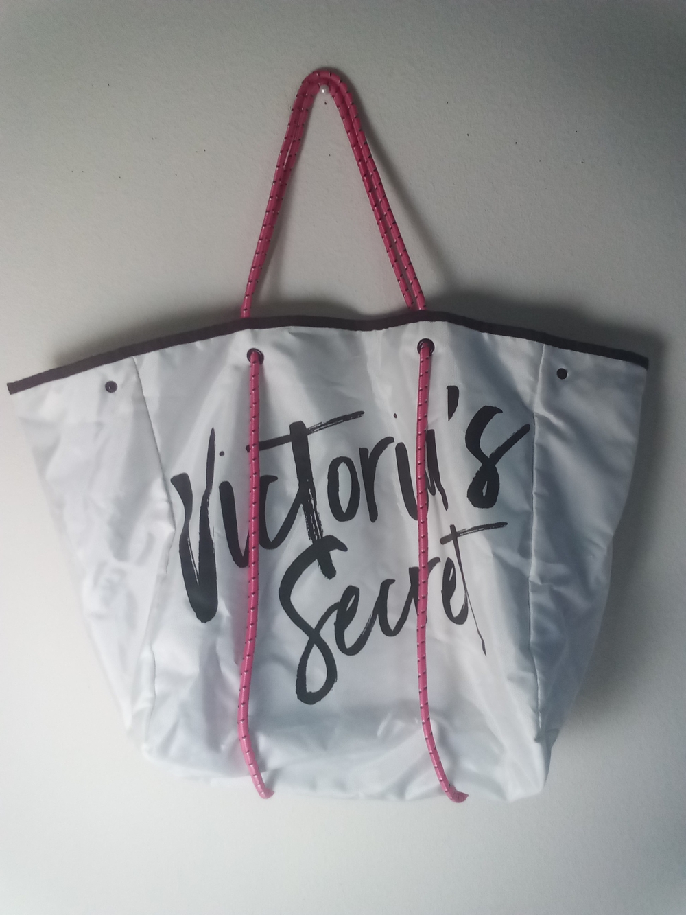 Victoria's Secret White Tote with Bungee Cord Pink Rope Handles